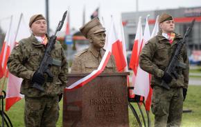 Odsłonięcie pomnika Józefa Frańczaka w Świdniku